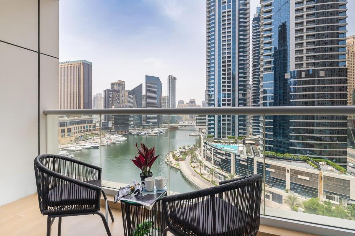 Frank Porter - Continental Tower Dubaï Extérieur photo